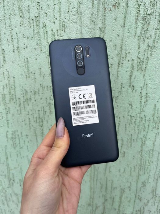 Телефон Xiaomi Redmi 9 4/64gb