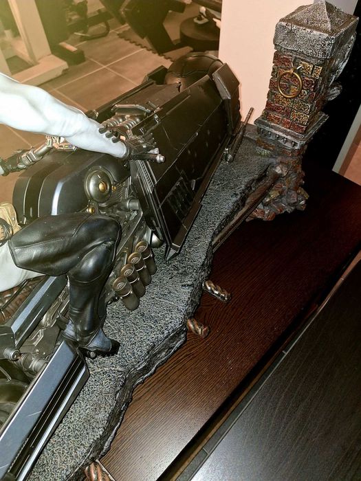 Batcycle XM Studios 1/4 scale - Batman