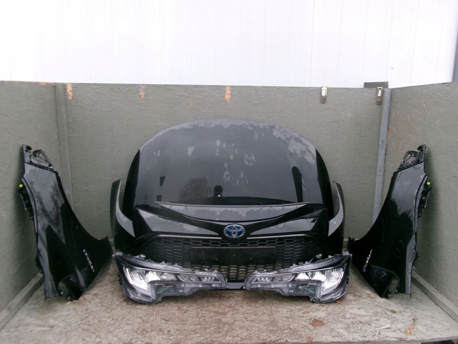 Toyota Corolla E21 HB/Kombi 1,8 Hybryda Przód Blacharski