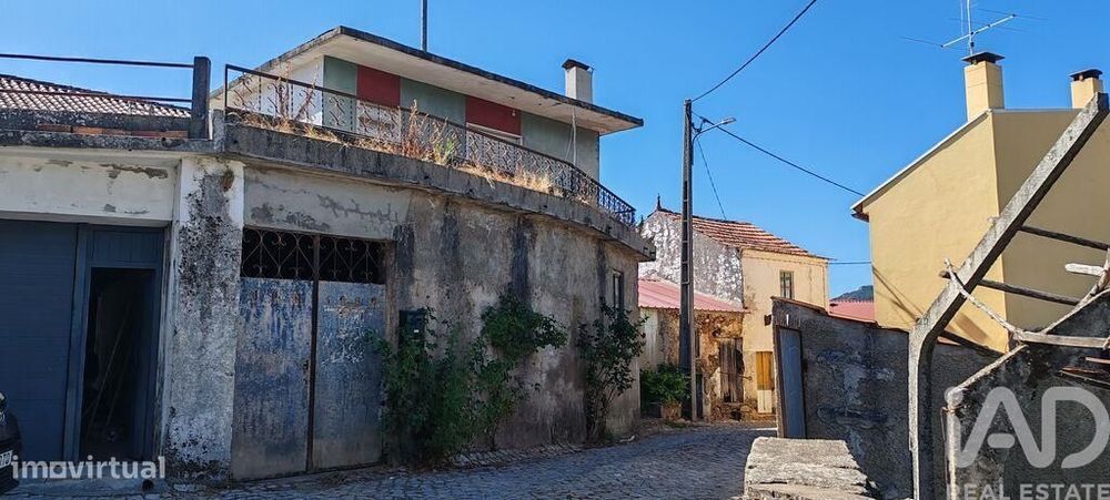 Casa / Villa T3 em Aguda de 156 m2