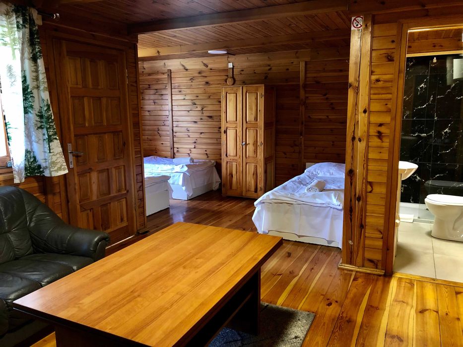 AB  domki całoroczne nad jeziorem 15min od