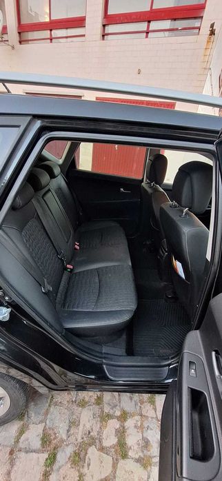 Kia Ceed SW — fotografia 9