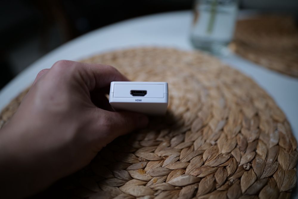 Sprzedam mini konwerter HDMI → VGA.