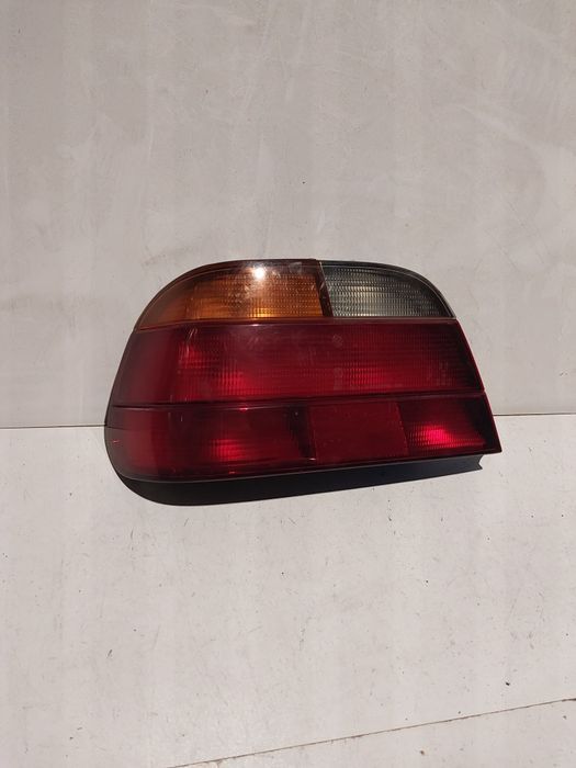 Bmw 7 e 38 lewa tylna lampa lewy tył