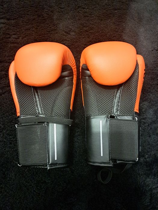 Rękawice bokserskie Outshock Boxing Gloves 100