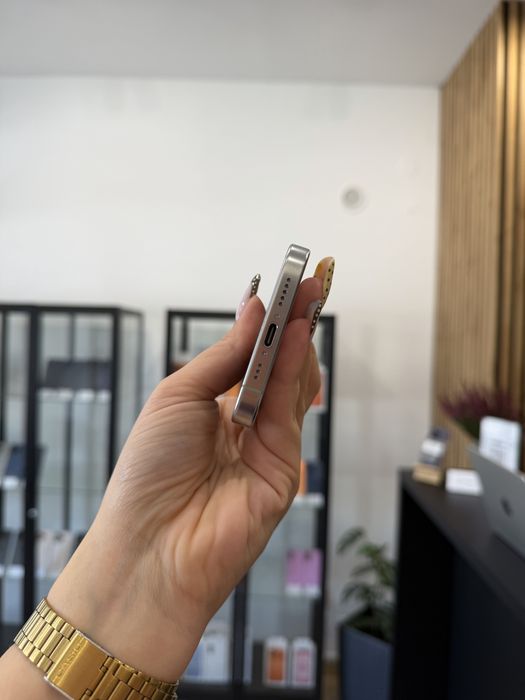 Telefon iPhone 16 PRO 256GB Biały Apple Gwarancja iTrade
