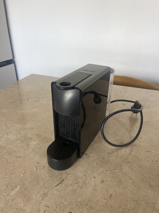Maquina Nespresso AVARIA - para peças