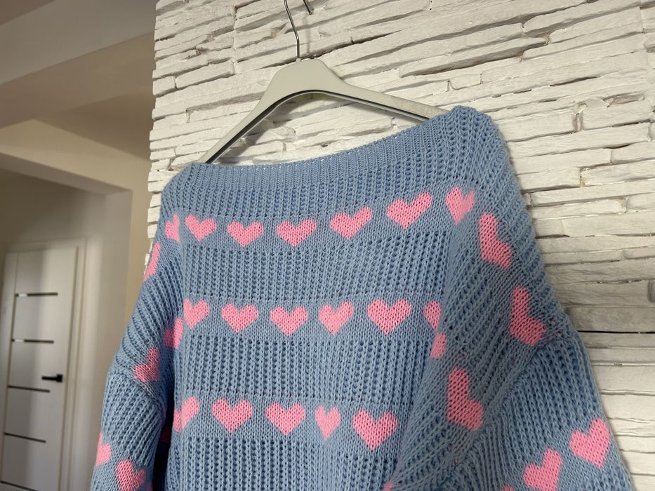 Wiosenny krótki sweterek serca damski z szerokim rękawem S M L