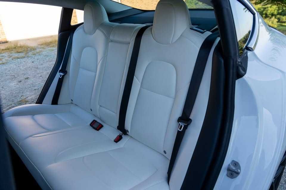 Tesla Model 3 2020