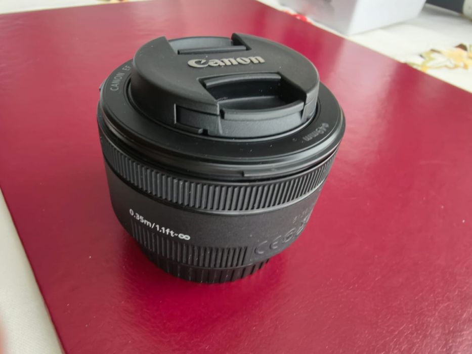 Обʼєктив Canon 50мм f1.8