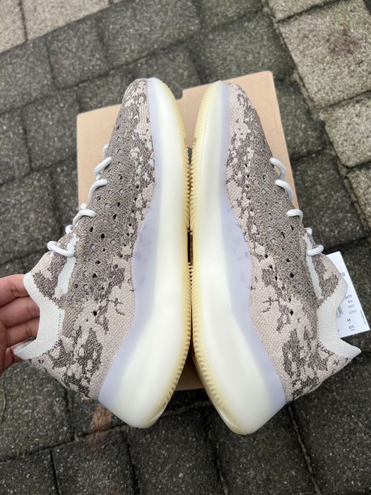 Adidas Yeezy Boost 380 Pyrite buty sneakersy 44