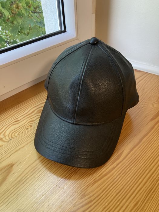 Czapka z daszkiem marki H&M