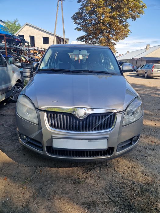 Słupek silnika silnik Fabia II 1.2 12v BZG