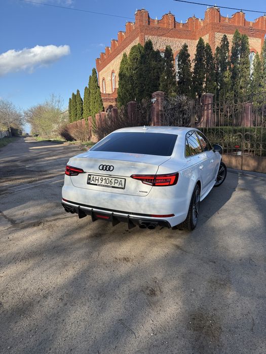 Audi A4 B9 Quattro S-line  | Ідеальний стан