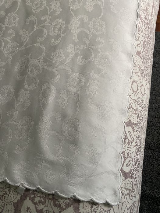 Toalha Mesa Antiga Adamascada