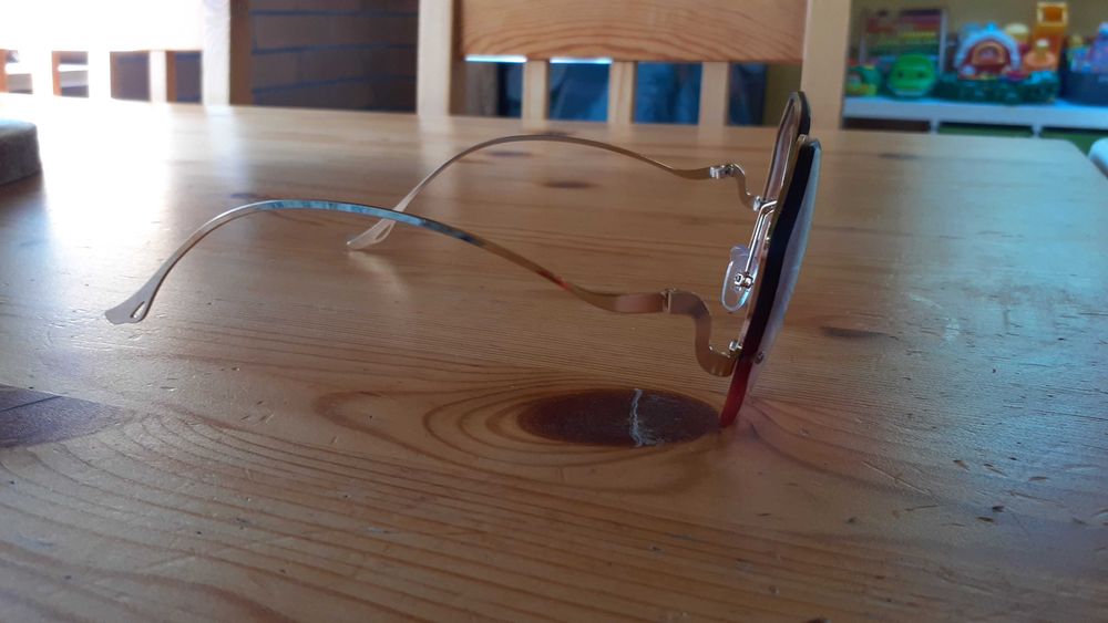 Nowe okulary przeciwsłoneczne