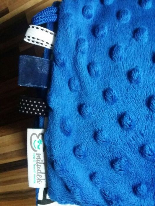 Zestaw Minky w wąsy i kapelusze