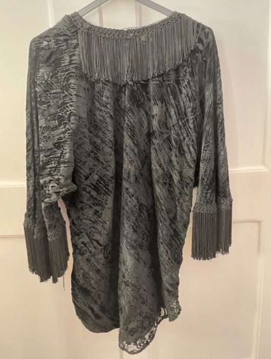 Camisola / tunica em veludo lavrado