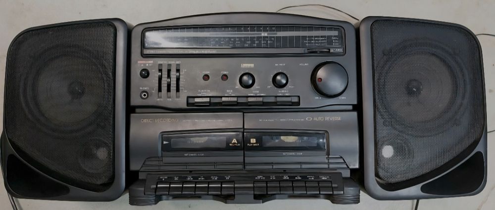 Radiomagnetofon Sherlon +kasety