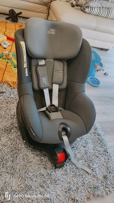 Cadeirinha auto Britax-Römer dual fix M i-size