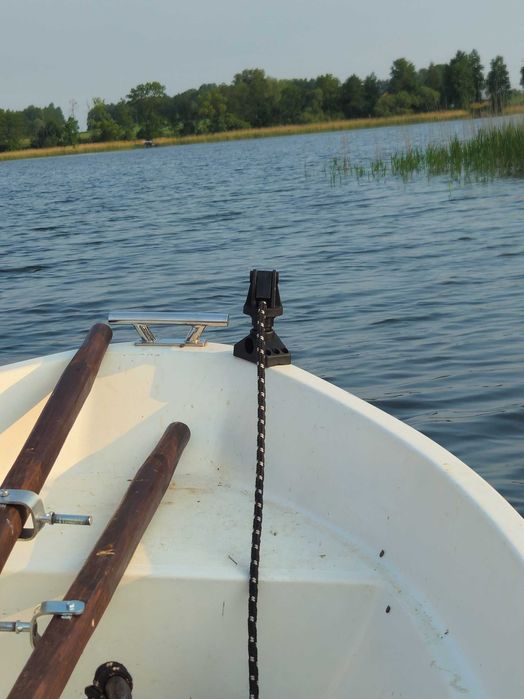 Wciągarka kotwiczna do łodzi – montaż pionowy/poziomy