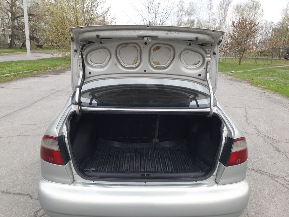 Daewoo Lanos 1.5 кондиціонер, ГУР, стекла