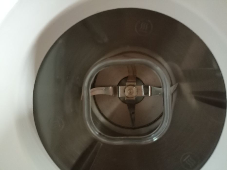 Yammy 2 à Portuguesa com acessórios e livro de receitas