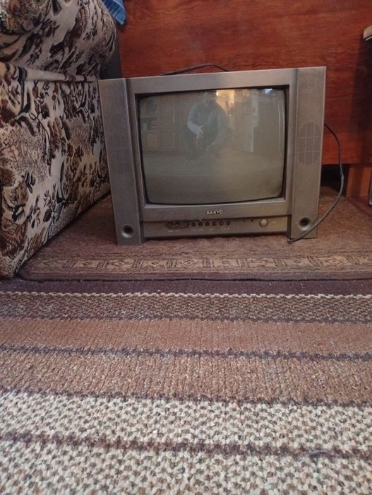 Телевізори на запчастини