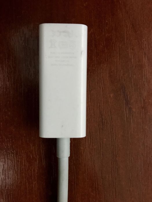Адаптер (перехідник) Apple Thunderbolt to Gigabit Ethernet (MD463)