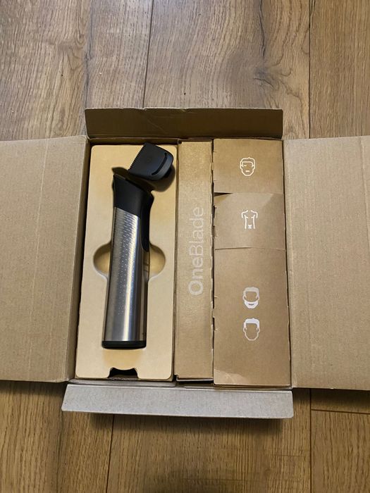 Trymer Philips 9000 17 in 1