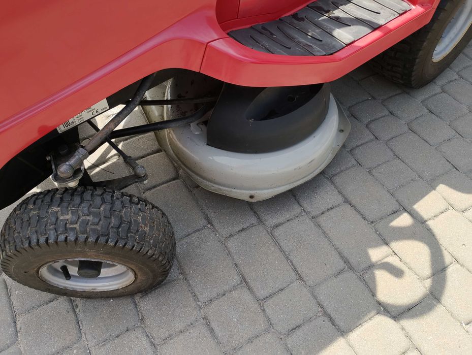 traktorek kosiarka Honda 2315 v2  B.dobry stan