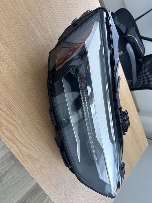 Фара права Audi a5 b9 2020-2025