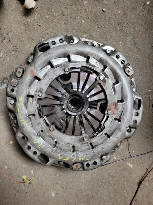 Mercedes Vito 639 wszystkie części silnik skrzynia dyfer drzwi klima