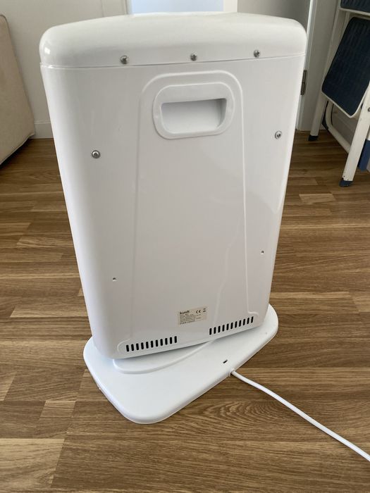 Aquecedor Halogenio Kunft KHH3607