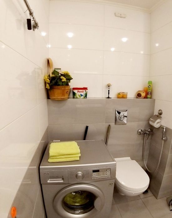 Погодинно, подобово  2к кв на Осокорках с джакузі та каміном.