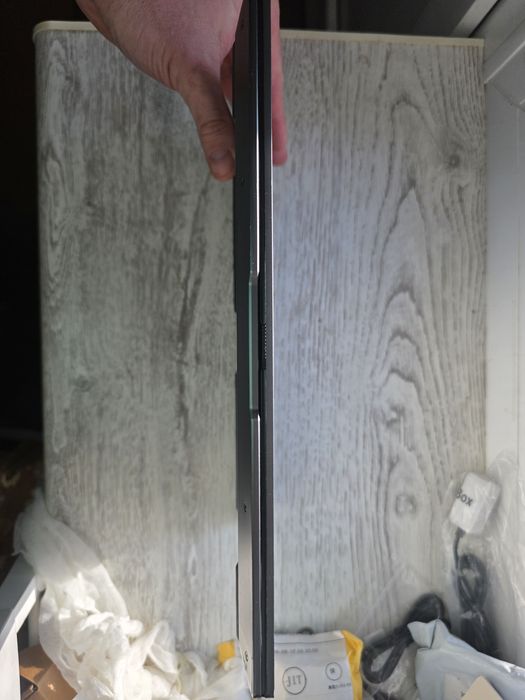 Asus UX3405MA_Q425M