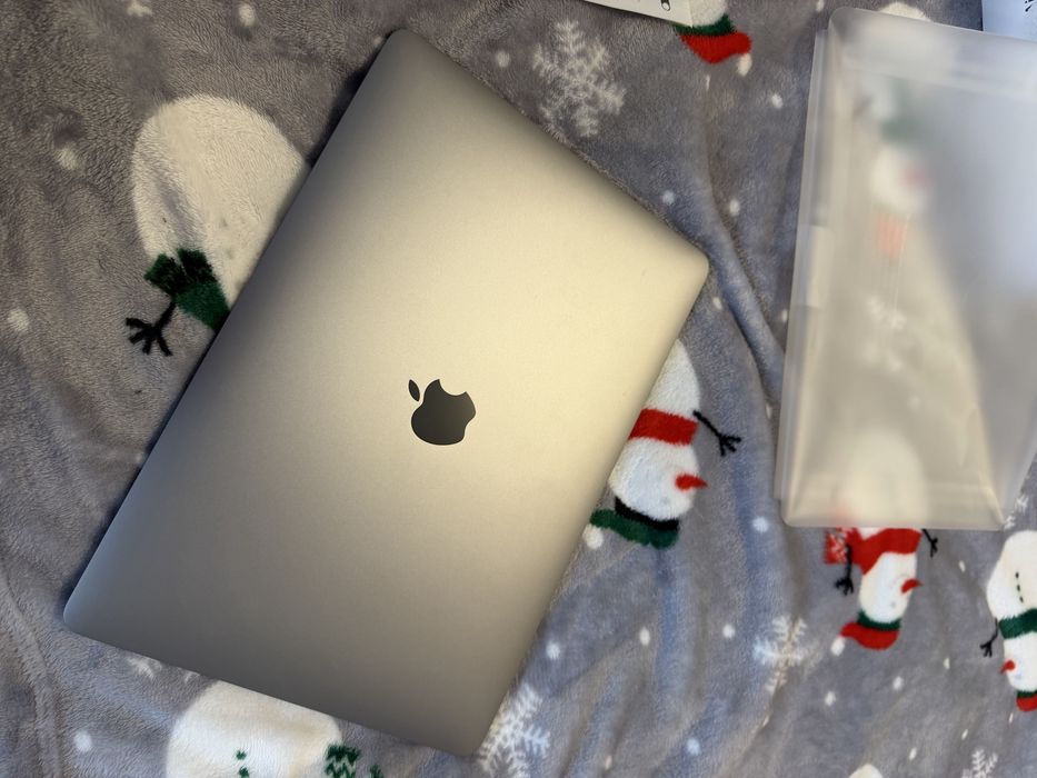 Нотбук Apple macbook air m1 13.3 256 gb