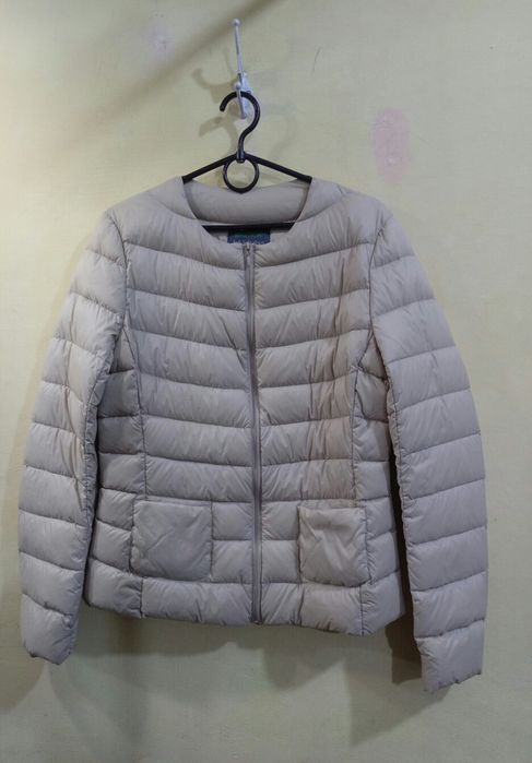 Оригинал как новая легкая осенняя куртка микропуховик Benetton