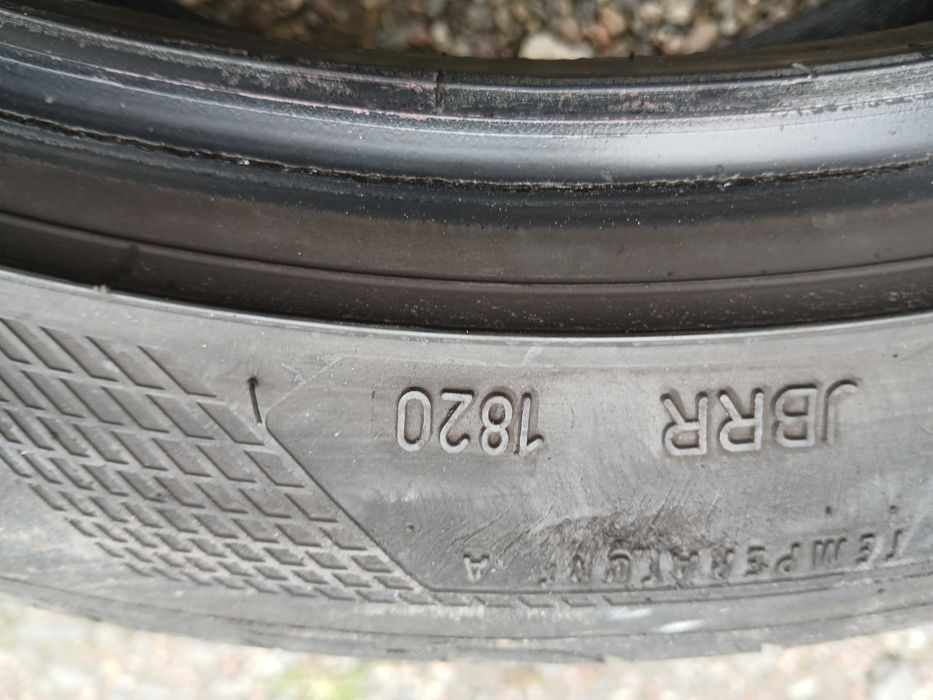 Opony 225/45/18 Goodyear bieżnik 6,5mm 20 rok F-VAT