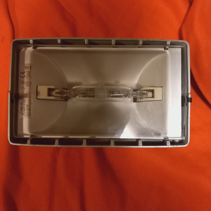 Прожектор LIGHT 10530 70W Rx7S