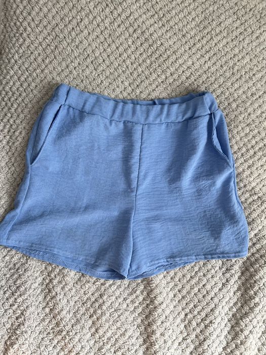 Костюм для дівчинки