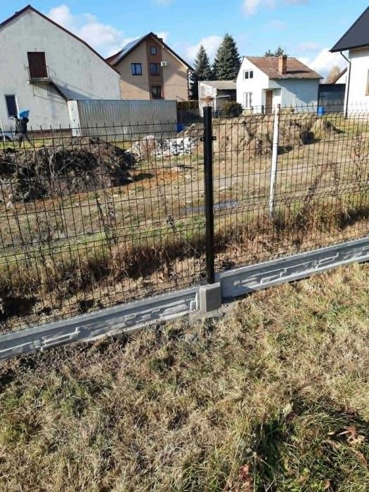Montaż Ogrodzeń Panelowych i Betonowych