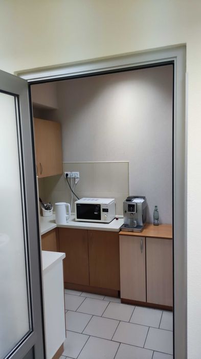 Оренда офісних приміщень, 45 кв.м., м. Чернігів, вул. Гонча, буд. 84.