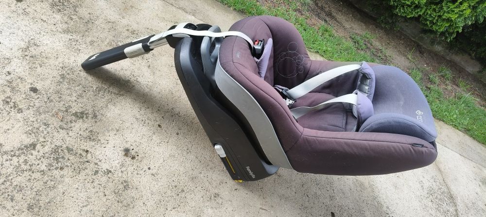 Maxi Cosi Pearl + baza family fix