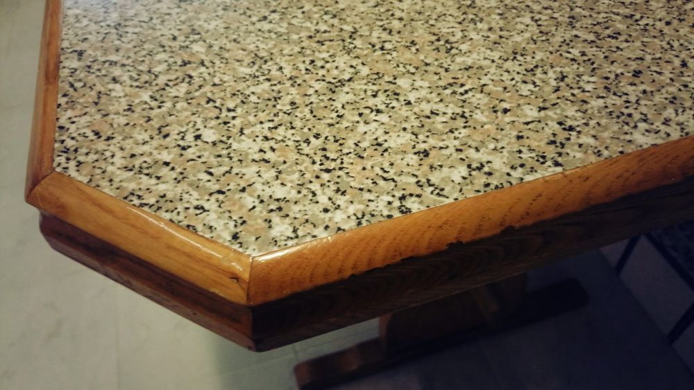 Rustic common table64552787545090121