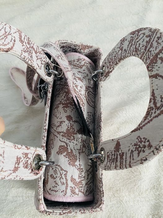 Torebka shopper rozowa kuferkowa dior dlugi pasek nowa