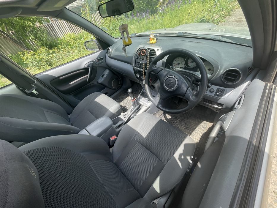 Toyota RAV4 2004 года обмін
