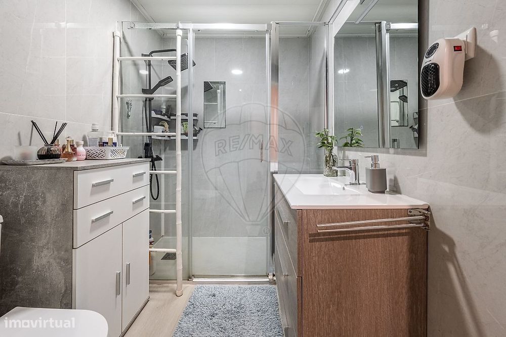 Apartamento T2 para venda em Creixomil