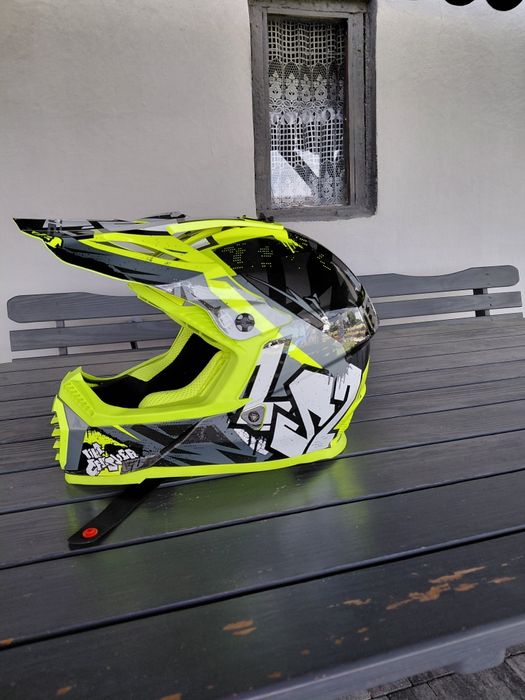 Kask nowy na klada