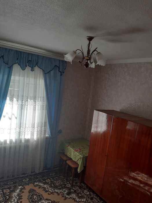 Здається кімната в смт. Макарів в будинку з усіма зручностями
